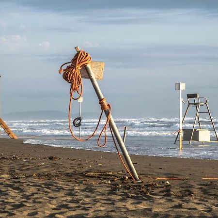 Liberius A Soli 100M Dal Mare マリーナ・ディ・カスタニェート・カルドゥッチ エクステリア 写真